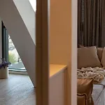 2homerent Grottgera 4 Skyline View