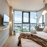 2homerent Grottgera 4 Skyline View Apartment