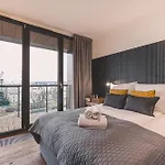 2homerent Grottgera 4 Skyline View شقة بيدغوستيا