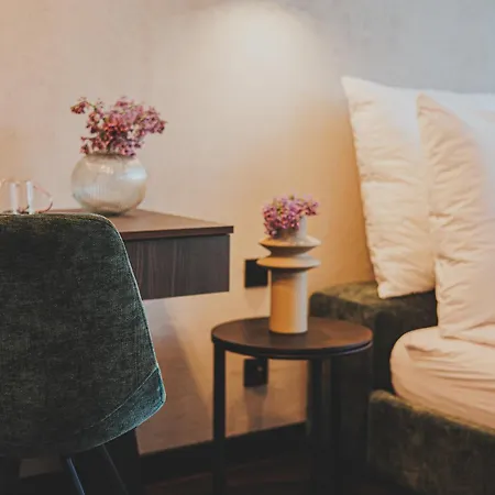 2homerent Grottgera 4 Skyline View *