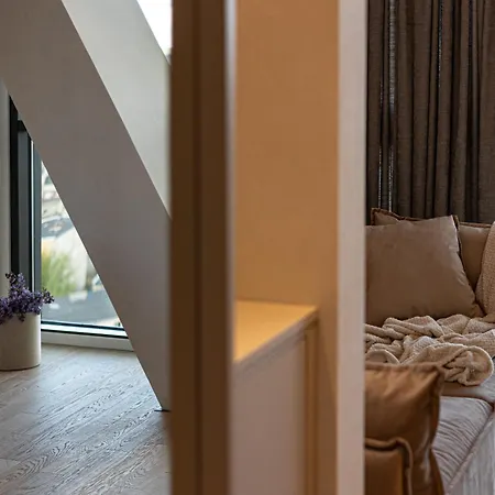2homerent Grottgera 4 Skyline View