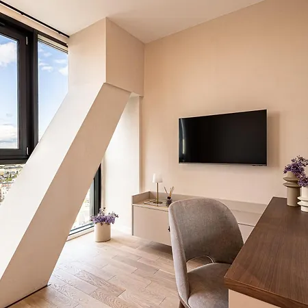 公寓 2homerent Grottgera 4 Skyline View 比得哥什