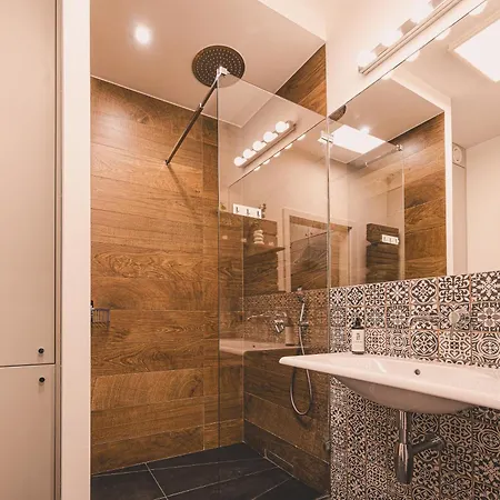 2homerent Grottgera 4 Skyline View * 比得哥什