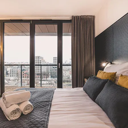 公寓 2homerent Grottgera 4 Skyline View 比得哥什