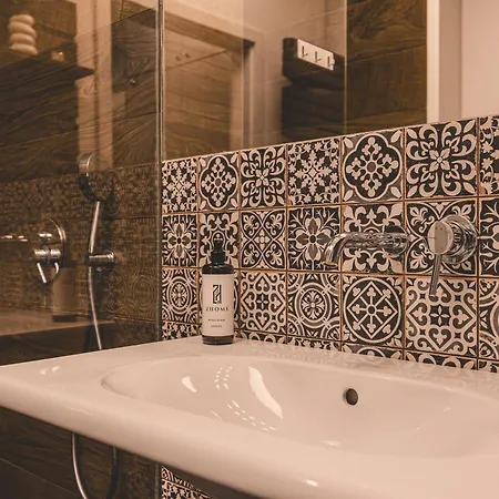 公寓 2homerent Grottgera 4 Skyline View