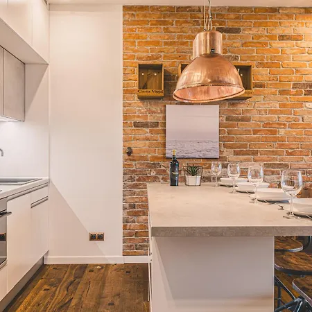 公寓 2homerent Grottgera 4 Skyline View 比得哥什