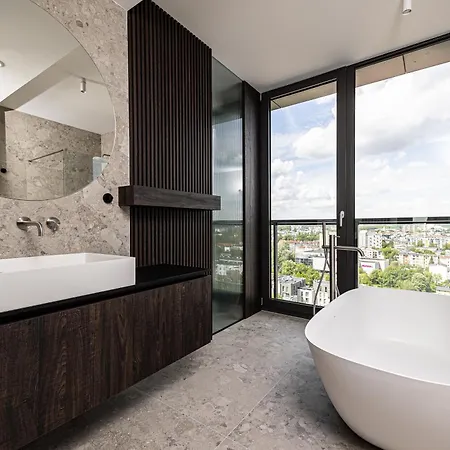 דירה 2homerent Grottgera 4 Skyline View *