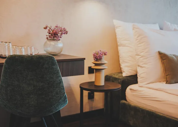 2homerent Grottgera 4 Skyline View *