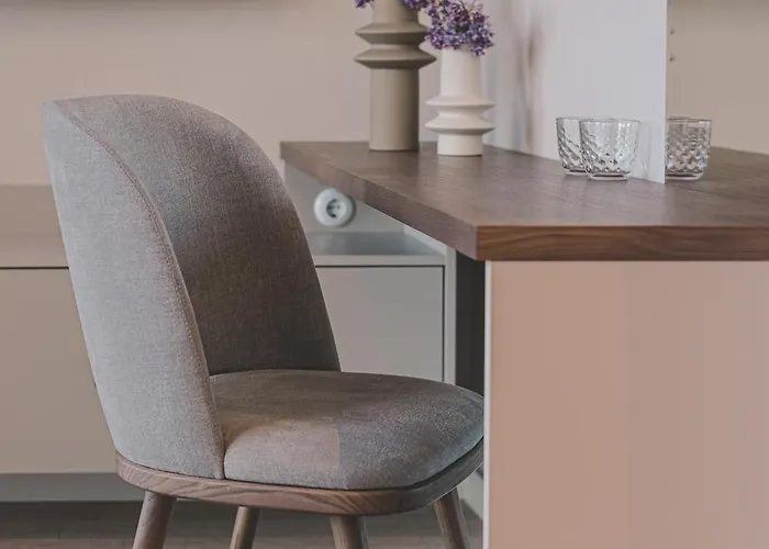 2homerent Grottgera 4 Skyline View